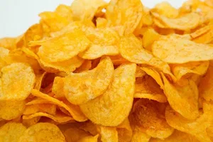 چیپس سیب‌ زمینی + خوش‌ طعم با کیفیت عالی